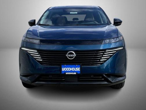 Aurora Blue/Super Black 2026 Nissan Murano Platinum