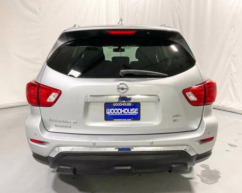 2019 Nissan Pathfinder SV