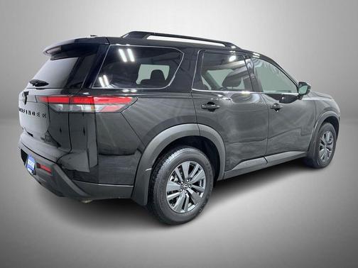 2024 Nissan Pathfinder SV 4WD