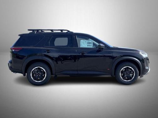 Super Black 2026 Nissan Pathfinder Rock Creek