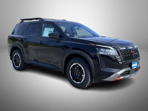 Super Black 2026 Nissan Pathfinder Rock Creek