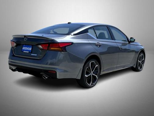 Gun Metallic 2026 Nissan Altima SR AWD