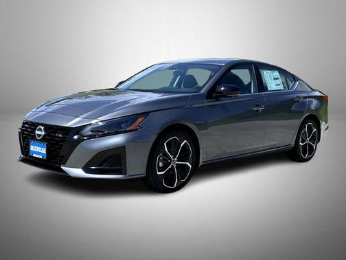 Gun Metallic 2026 Nissan Altima SR AWD