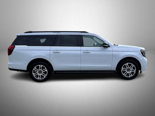 Silver Metallic 2025 Ford Expedition Max Active 4x4