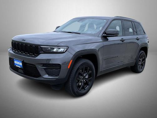 Baltic Gray Metallic Clearcoat 2024 Jeep Grand Cherokee Altitude