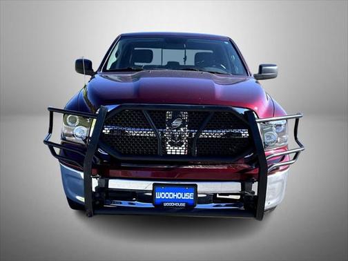 2019 RAM 1500 SLT