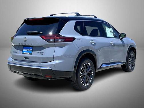 2025 Nissan Rogue Platinum
