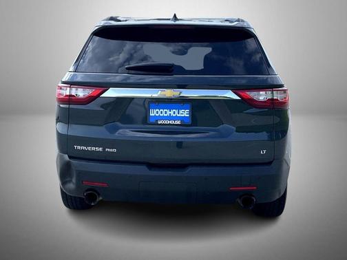Graphite Metallic 2019 Chevrolet Traverse LT Cloth