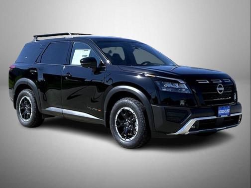 2025 Nissan Pathfinder Rock Creek 4WD