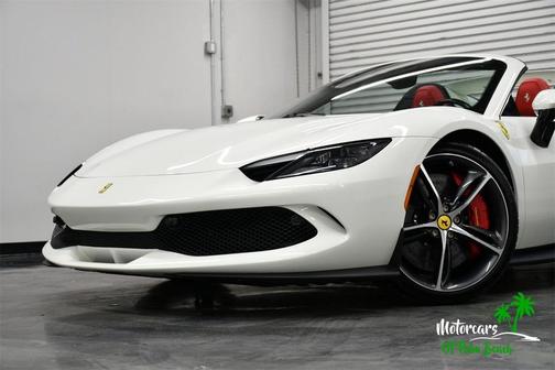 2024 Ferrari 296 GTS GTS