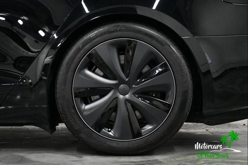 Solid Black 2024 Tesla Model S Long Range