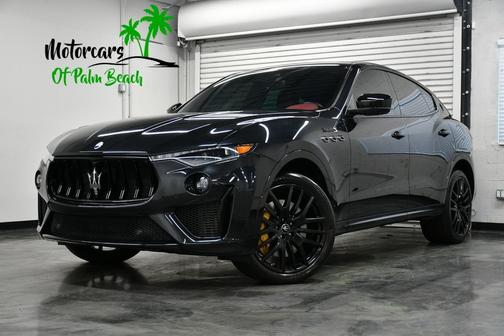 Nero Ribelle Metallic 2022 Maserati Levante Modena S 3.8L