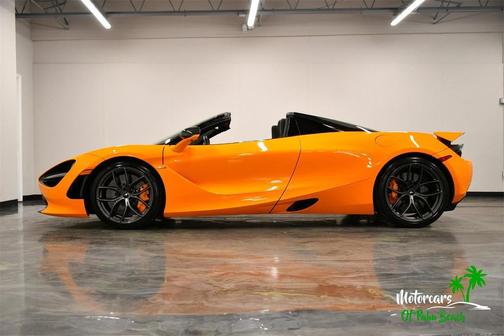 2023 McLaren 720S Base