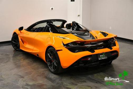 2023 McLaren 720S Base