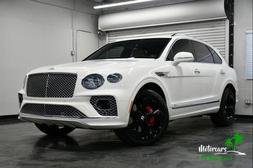Glacier White 2023 Bentley Bentayga Azure