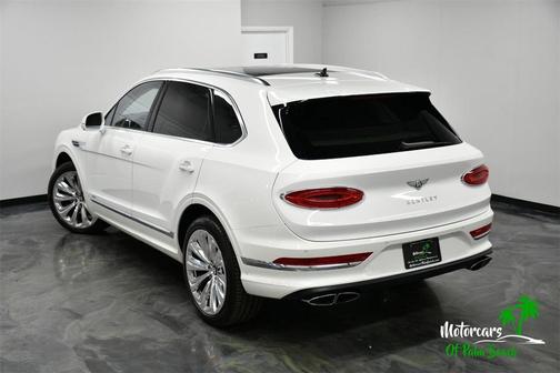 2024 Bentley Bentayga V8