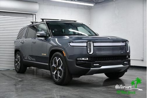 2023 Rivian R1S Adventure