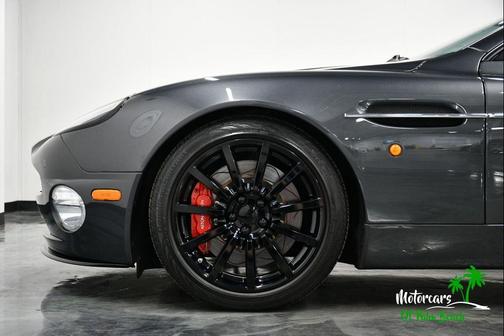 Snow Shadow Gray 2006 Aston Martin V12 Vanquish S