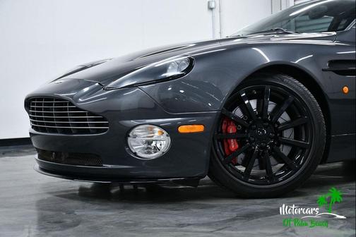 Snow Shadow Gray 2006 Aston Martin V12 Vanquish S