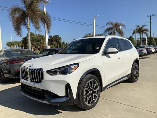 2025 BMW X1 