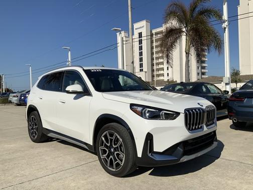 2025 BMW X1 