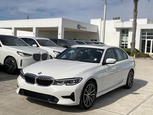 2022 BMW 330 