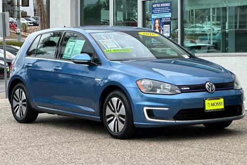 2016 Volkswagen e-Golf SE