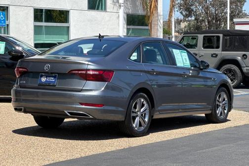 2021 Volkswagen Jetta 1.4T R-Line