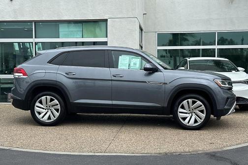 2020 Volkswagen Atlas Cross Sport 3.6L V6 SE w/Technology