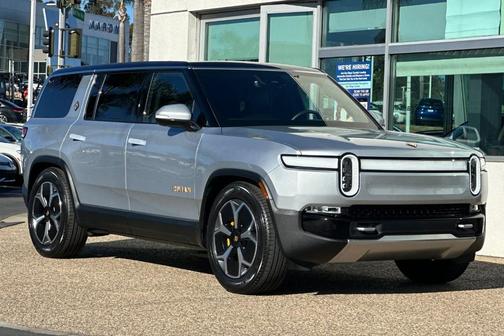 2023 Rivian R1S Adventure Quad Motor Large Pack