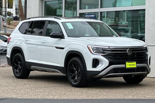 2025 Volkswagen Atlas 2.0T Peak Edition