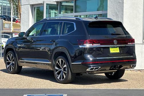 2025 Volkswagen Atlas 2.0T SEL Premium R-Line