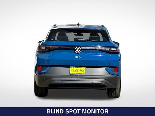 Mountain  Lake Blue Metallic 2026 Volkswagen ID.4 Pro
