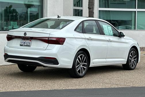 2025 Volkswagen Jetta 1.5T SE