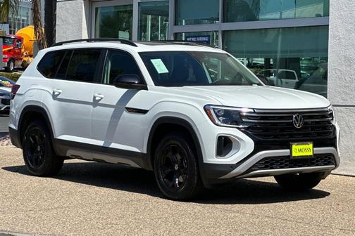 2025 Volkswagen Atlas 2.0T Peak Edition