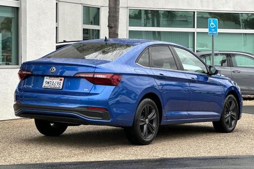 2024 Volkswagen Jetta 1.5T SE