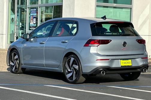 2025 Volkswagen Golf GTI 2.0T S