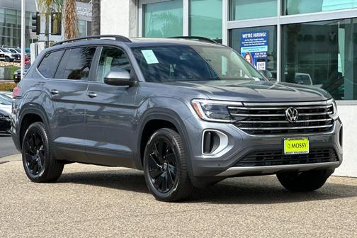 2025 Volkswagen Atlas 2.0T SE w/Technology