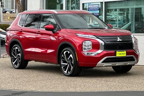 2025 Mitsubishi Outlander PHEV SEL