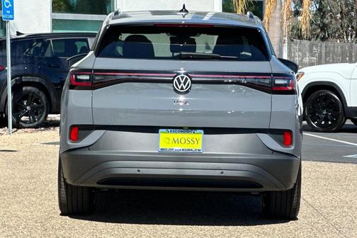 2025 Volkswagen ID.4 Pro