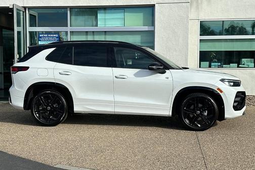 2025 Volkswagen Tiguan 2.0T SE R-Line Black