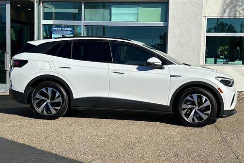 2025 Volkswagen ID.4 Pro