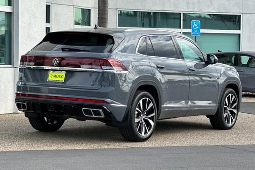 2026 Volkswagen Atlas Cross Sport 2.0T SEL Premium R-Line