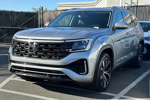2024 Volkswagen Atlas 2.0T SEL Premium R-Line