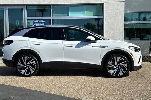 2025 Volkswagen ID.4 Pro S Plus