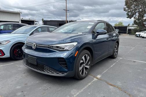 2023 Volkswagen ID.4 Pro