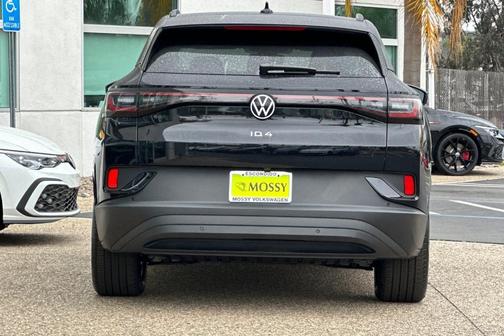 2025 Volkswagen ID.4 Pro