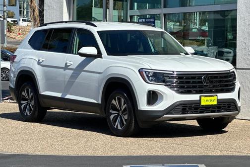 2025 Volkswagen Atlas 2.0T SE