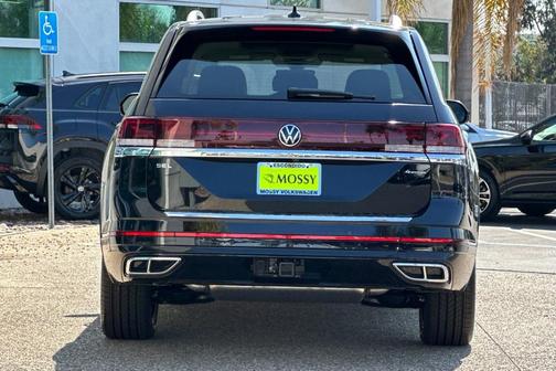 2025 Volkswagen Atlas 2.0T SEL Premium R-Line
