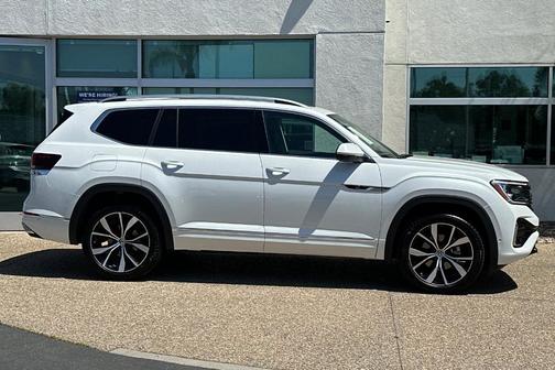 2025 Volkswagen Atlas 2.0T SEL Premium R-Line